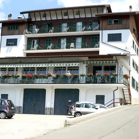 Albergo San Lorenzo Santo Stefano dʼAveto 외부 사진
