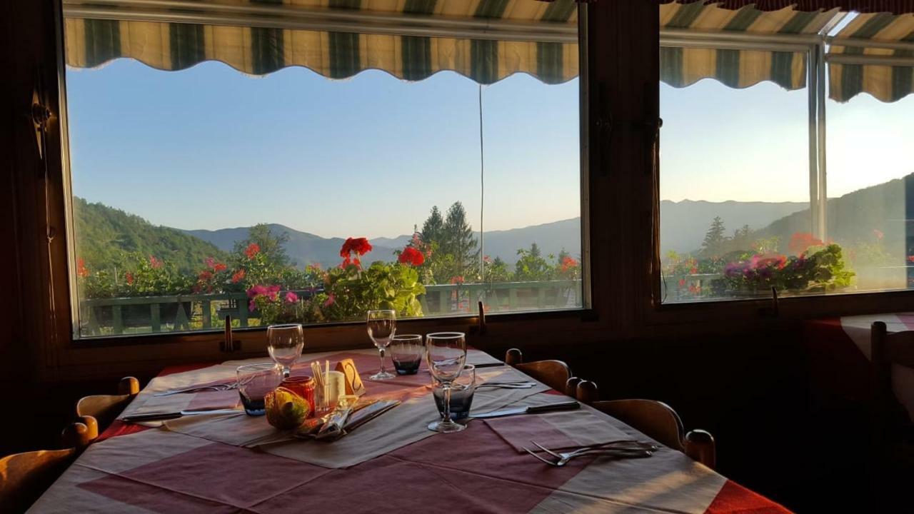 Albergo San Lorenzo Santo Stefano dʼAveto 외부 사진